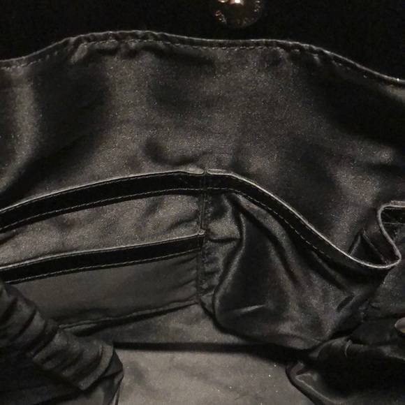 Guess Bag - Picture 4 of 6